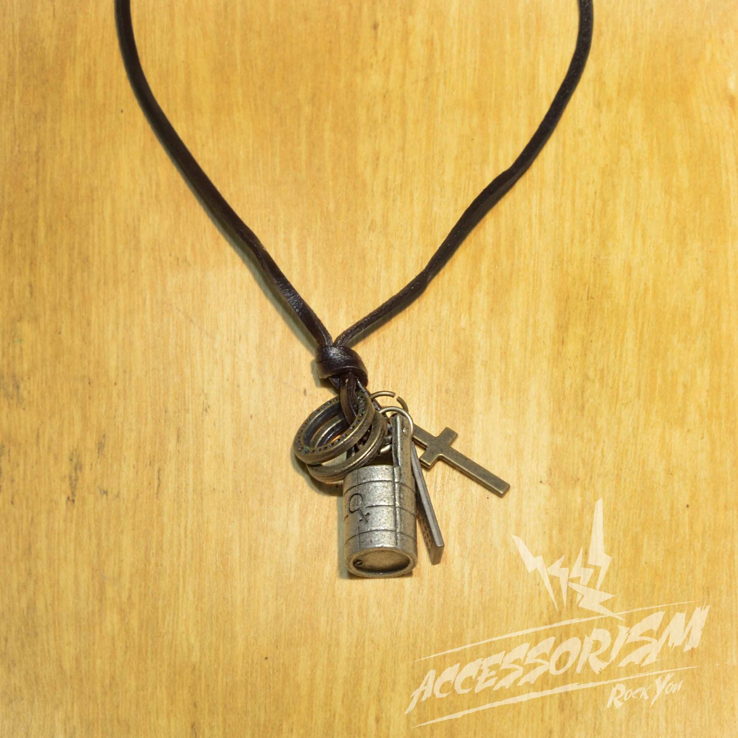 Free Shipping Sex Symbol Water Bottle Pendant with Cross and Circle Rings Necklace (N662S)