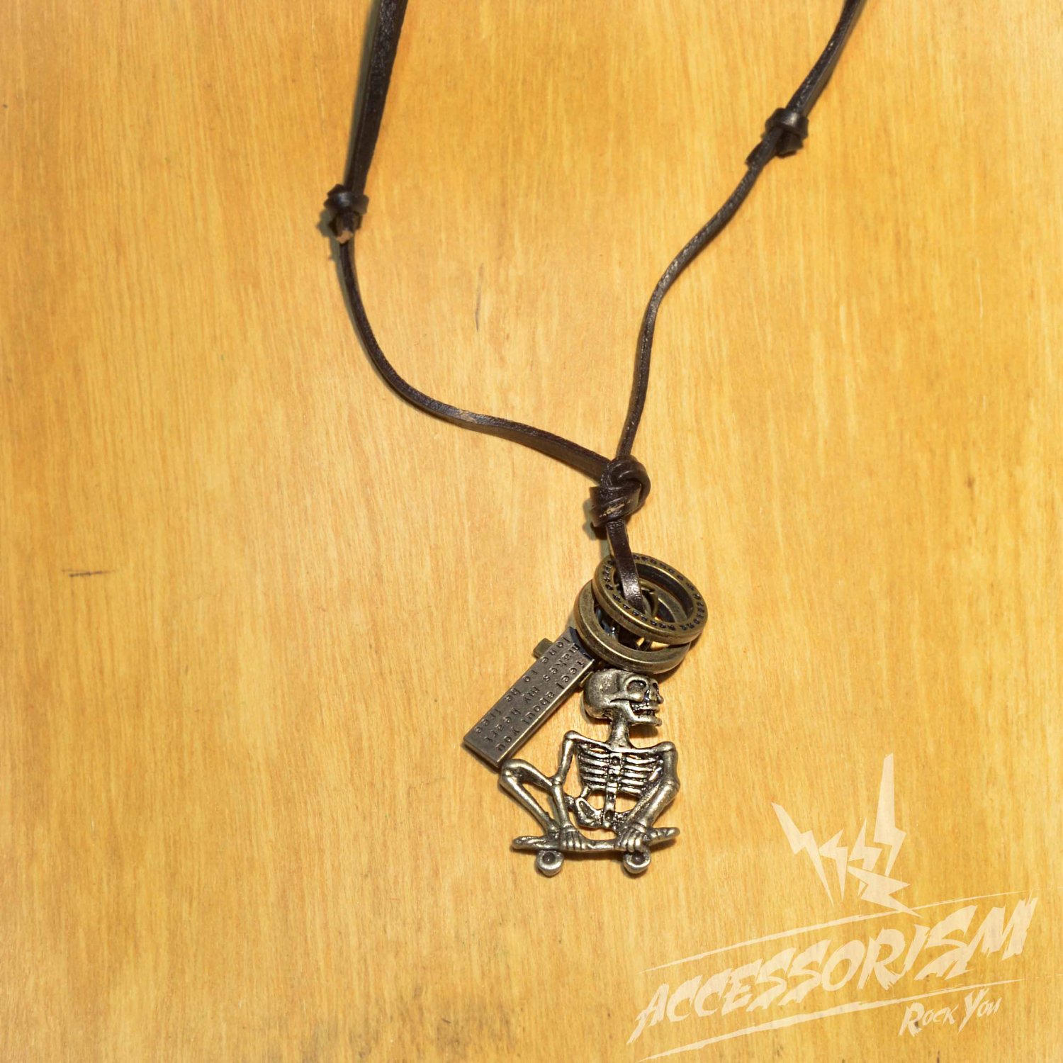 Free Shipping Skull Bone Pendant with Cross and Circle Rings Necklace (N667S)