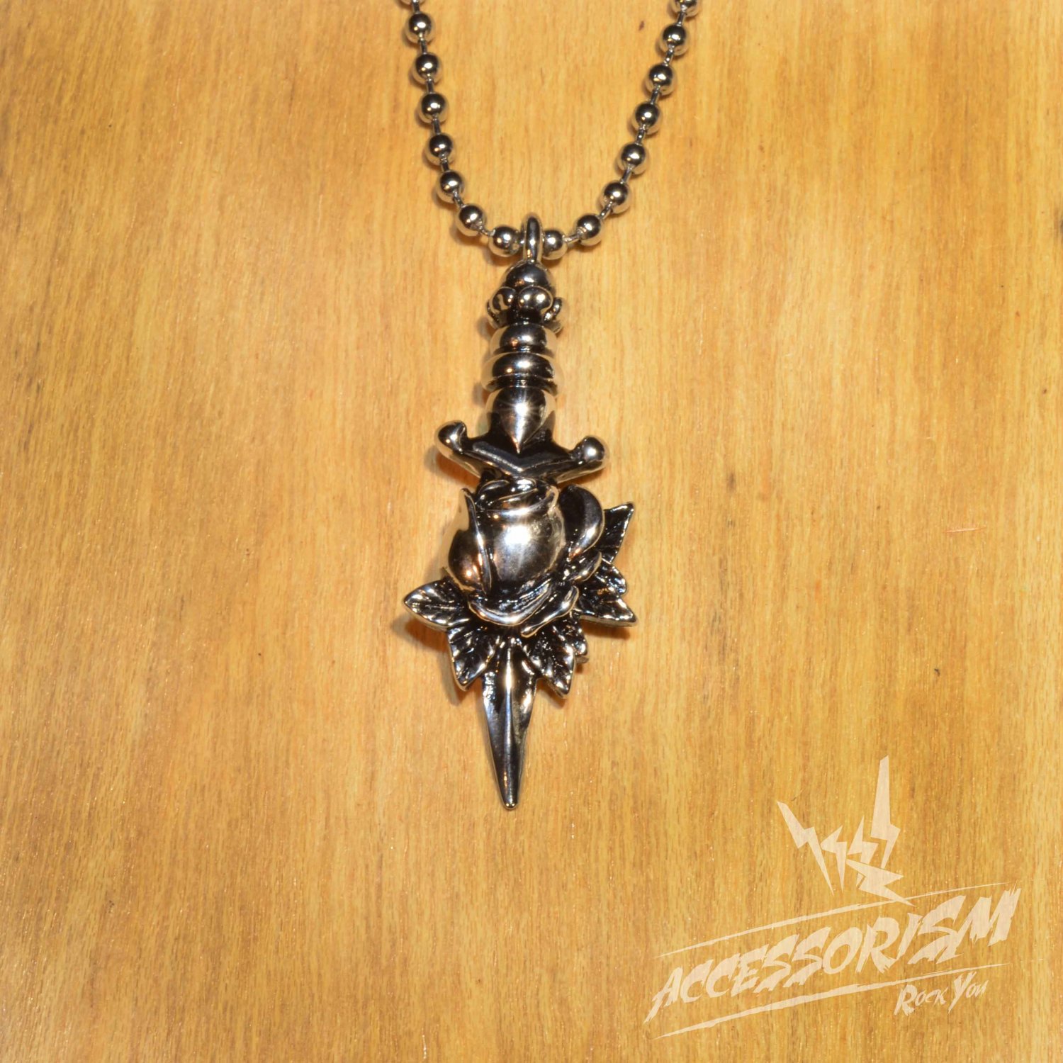 Free Shipping Steel Rose and Sword Pendant Necklace (N690S)
