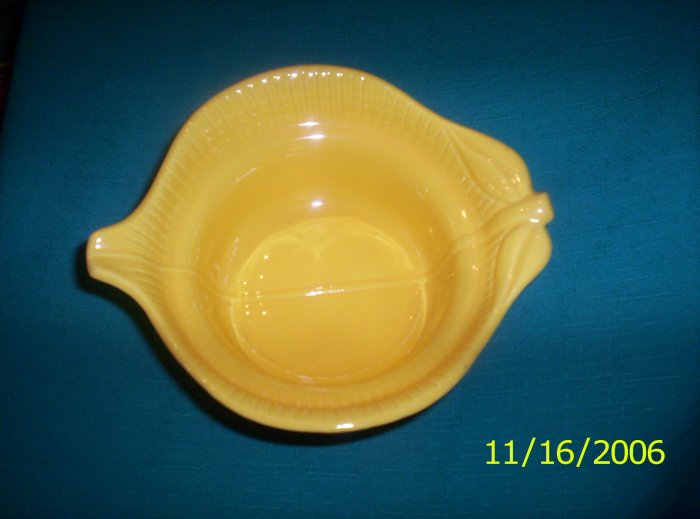 California Yellow Lazy Susan top bowl