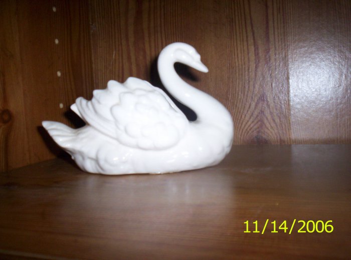 Vintage Swan Planter