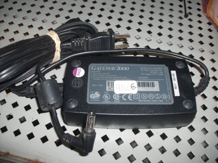 Used Gateway AC Adapter for Gateway Notebooks