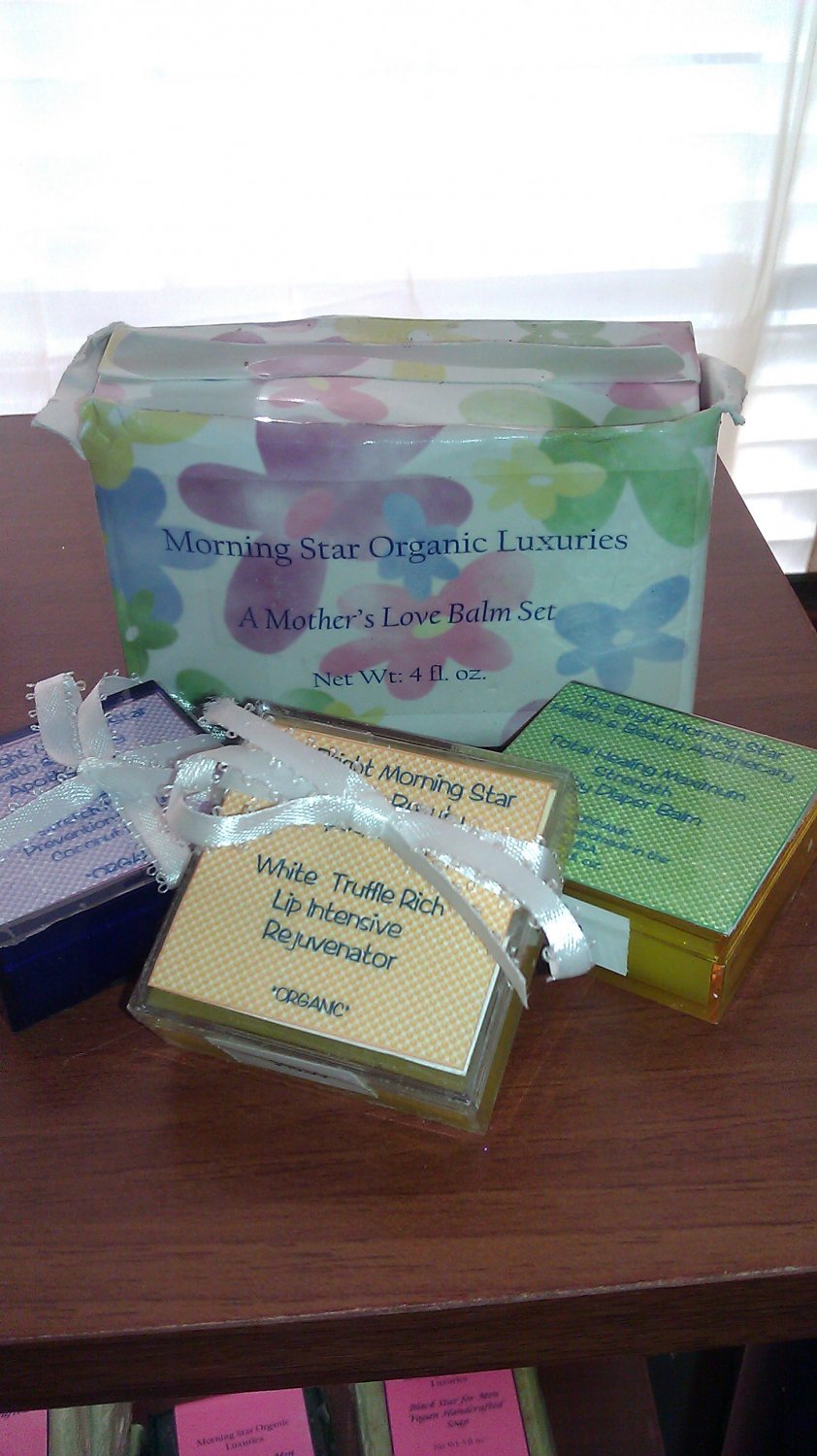 A Mother's Love Balm Set