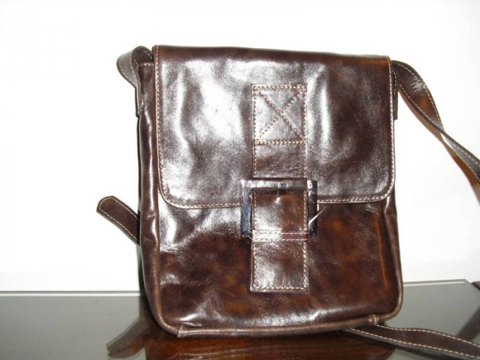 SofiSmart Pull up Brown Compact leather Crosssbody handbag