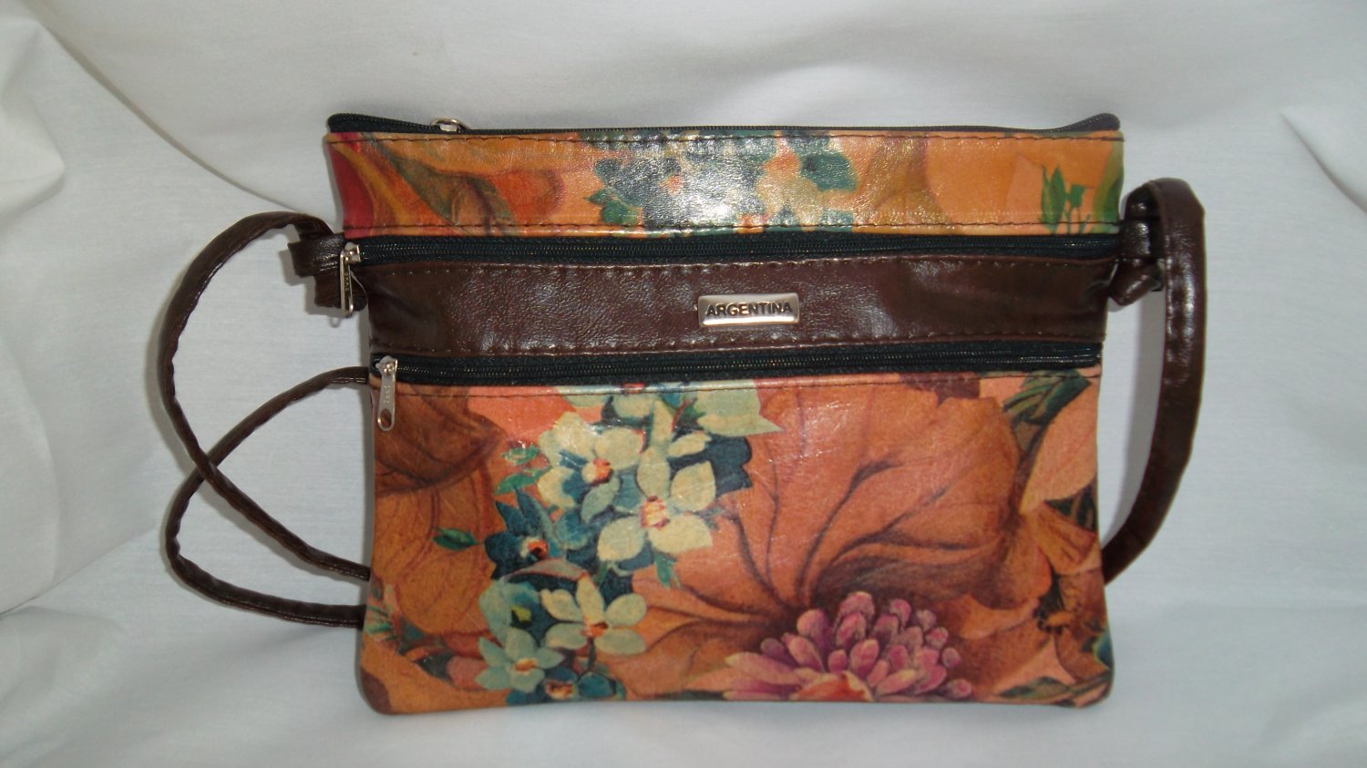 Berry Red and green leather shoulder handbag