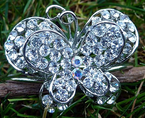Gorgeous Butterfly Bracelet 3-D Crystal Silver Cuff Insect Bangle