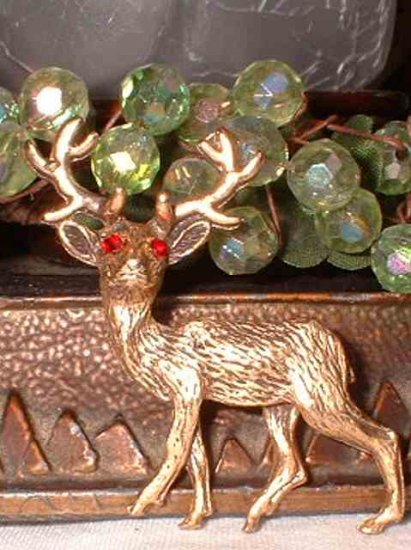 Christmas Pin Unique 40s Antiqued Gold Rhinestone Deer 6453