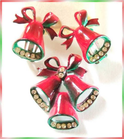 Christmas Pin w Earrings Vintage 1940s Pot Metal Bells 9623