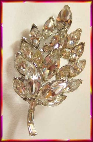 Eisenberg Pin Marquise Rhinestones Vintage 1958 - 1962 9465
