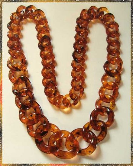 Retro Tortoise Plastic Necklace Graduated Hoops 9517
