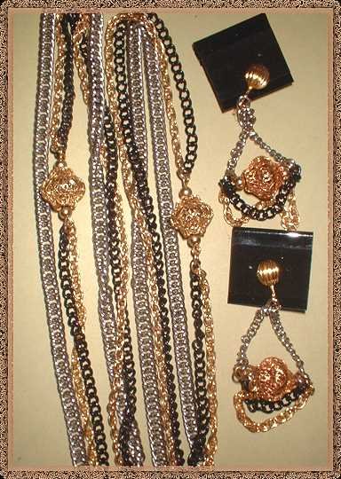 Celebrity Signed Necklace w Earrings Silver w Gold 9452
