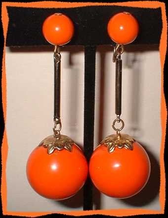 Orange Dangle Ball Earrings Vintage 50s Thermo Plastic