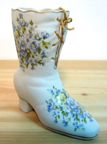 Floral Design Enesco Ceramic Boot - Very Nice !