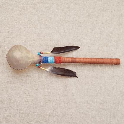 35147 Leather Rattle With Feathers