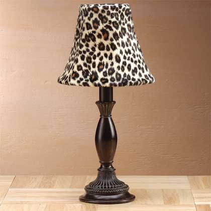 32175 Leopard Print Lamp