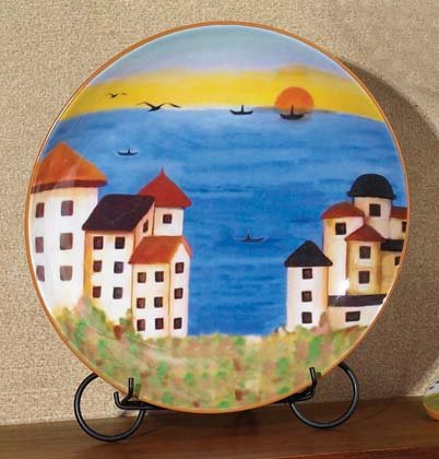 35668 Patchwork Coast Plate with Stand