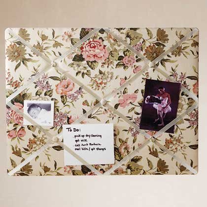 34872 Floral Fabric Memo Board
