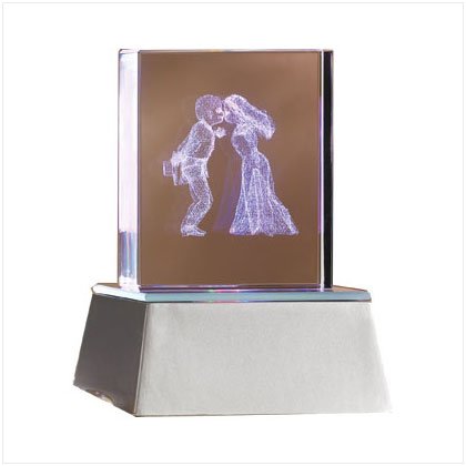 36369 Wedding Couple Cube