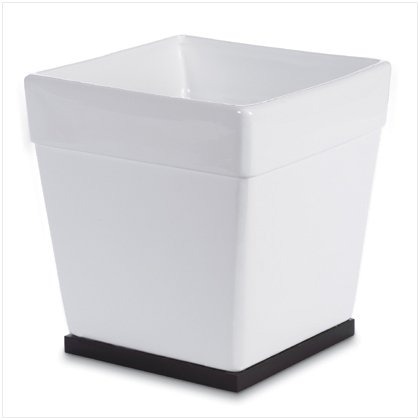 37561 BLK & WHI CERAMIC WASTEBASKET