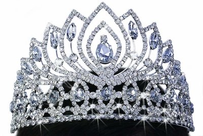 Beautiful Tiara - Glittering Style!