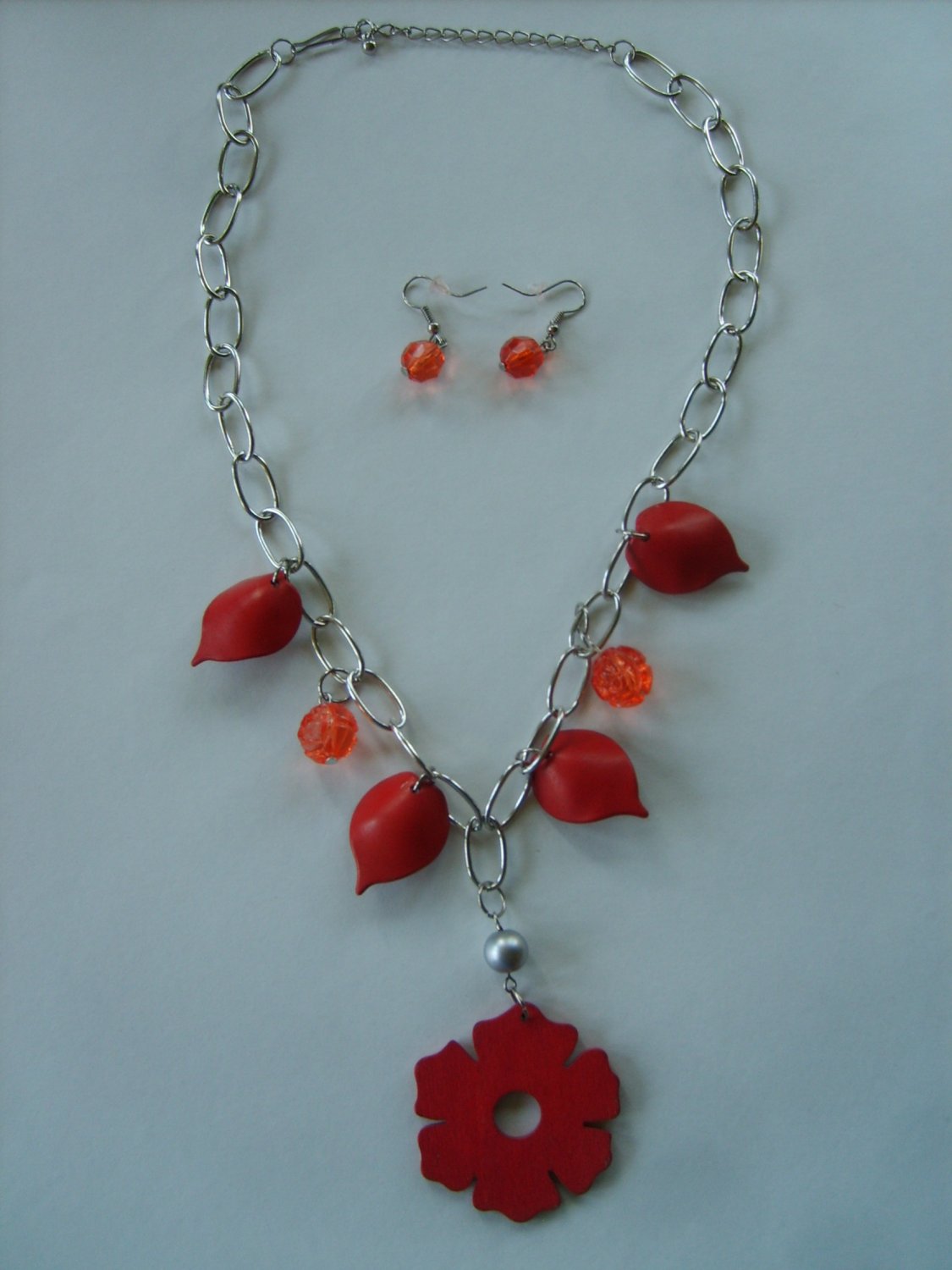 Red Orange Flower, Leaves, and Bead Necklace New With Tag