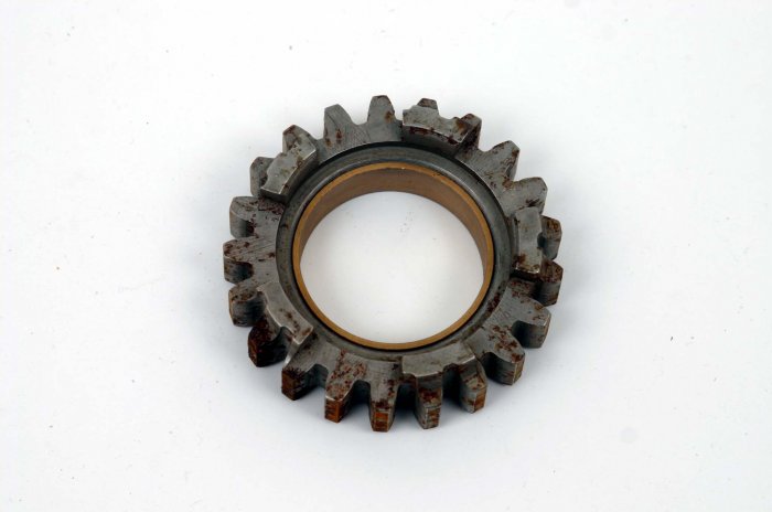 HARLEY COUNTERSHAFT 2ND GEAR VINTAGE FLH 4-SPEED TRANS