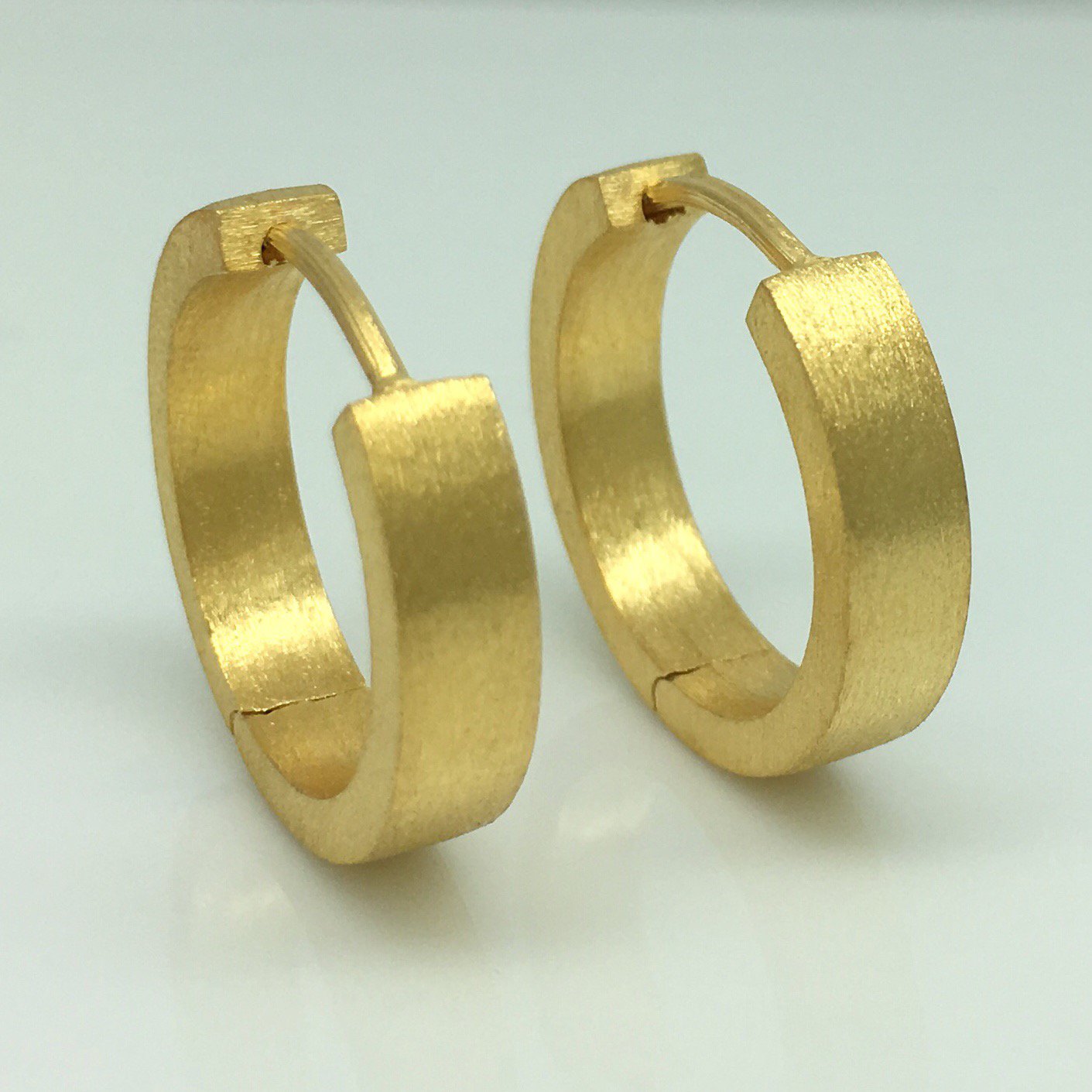 men-s-hoop-earrings-large-yellow-gold-hoops-ece193my