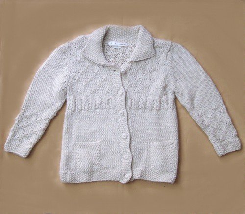 Lot of 50 sweaters for kids 6 buttons and pockets