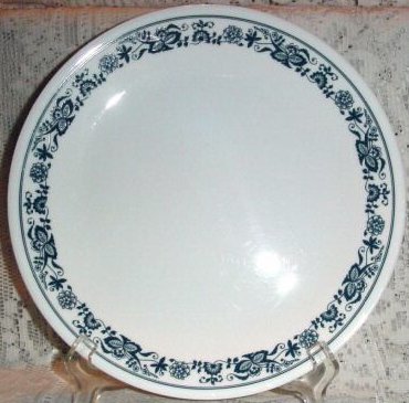 Corning Wear / Corelle Old Town Blue Onion Dinner Plate