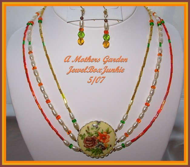 Vintage Focal Floral 3 strand Choker Necklace Earring SET