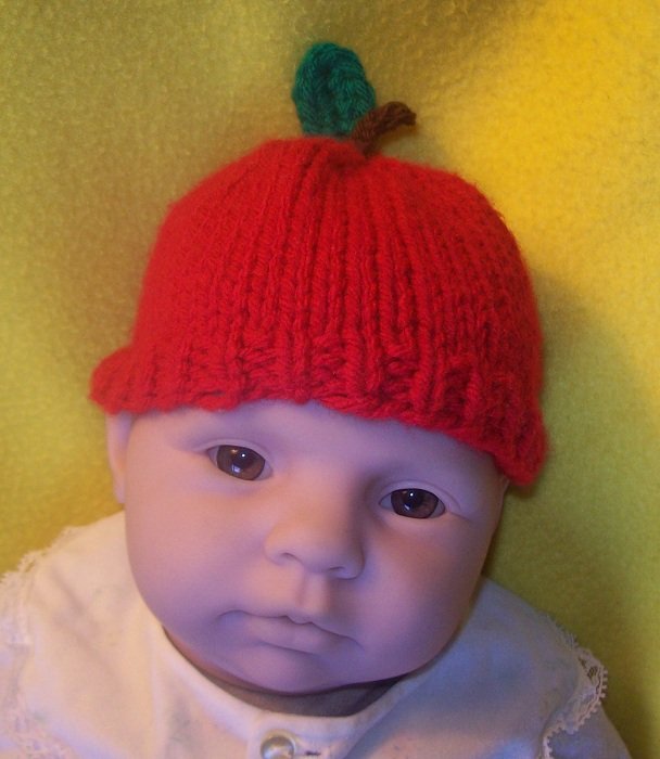 Newborn, reborn, American Girl size Apple Hat, Hand Knit - Free USA Shipping