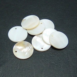 60pcs Shell Bead White Round Disk Fitting 20mm