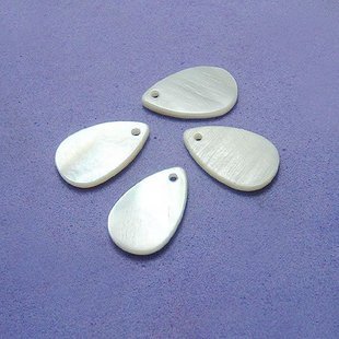 40pcs Shell Bead White Raindrop Teardrop Fitting 20 x 13mm