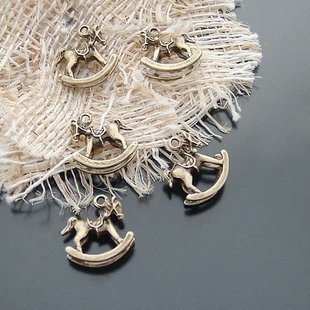 Lot of 300pcs mini Rock Horse 15 x 15mm toy/jewelry bracelet metal alloy Charm B2