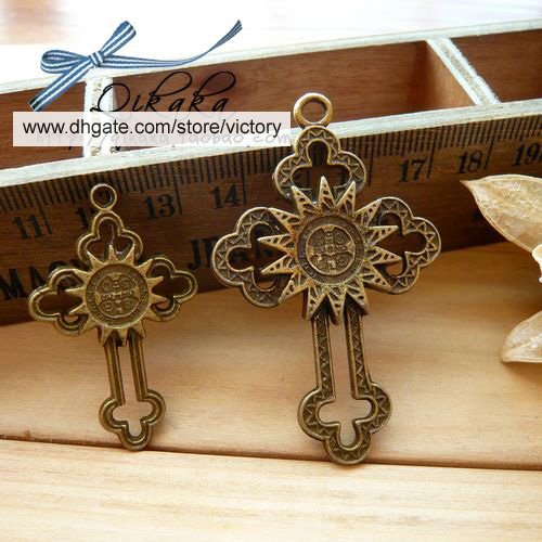 100 XDollhouse Sun Cross /jewelry Pendant metal alloy charm 52 x 33mm