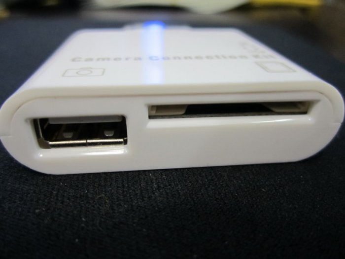 Camera Connection Kit for iPad 2 in 1