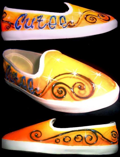 Personalized Cutee Orange Airbrushed Shoes (women's slip on)