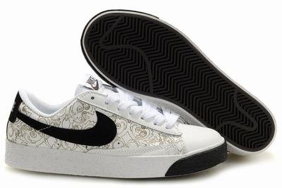 Blazer Low-Black/Creme-118028