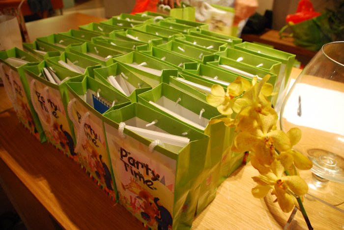 Party Bags - Party Friends' Party Time