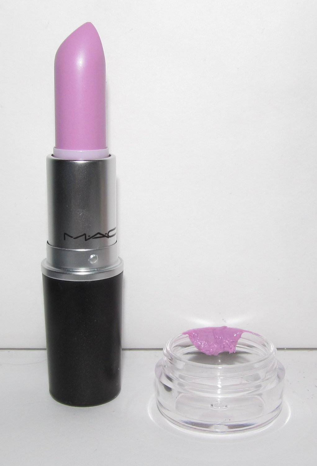 Want Awesome Freebies In Your Inbox? Nov 30, · Yes! I would like to receive MAC Cosmetics marketing emails to enjoy the latest looks and launches, tips, trends, special offers and more. By checking this box, you accept that your e-mail address will be used to send you marketing newsletters and information about MAC Cosmetics products, events and offers.