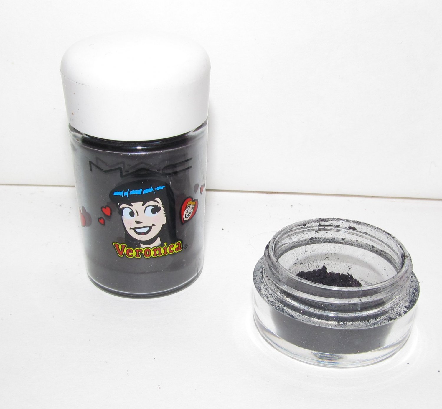 MAC Pigment Sample - Black Poodle 1/4 tsp Sample