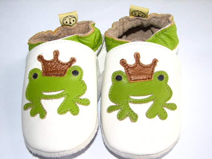 Happy kids Frog Prince