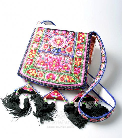 Embroidery Handbag, 'Miao Tradition'