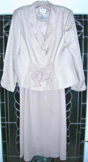 2 Piece Suit - Gold - Size 14 Petite