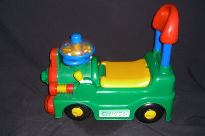 walker ride on train