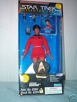 STAR TREK 9 inch LIEUTENANT UHURA Playmates MIB