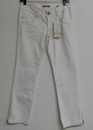 White Denim Jeans By Union Bay Sz Sm NWT