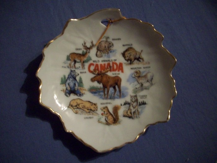 4 3/4" Leaf Shaped Canada Plate