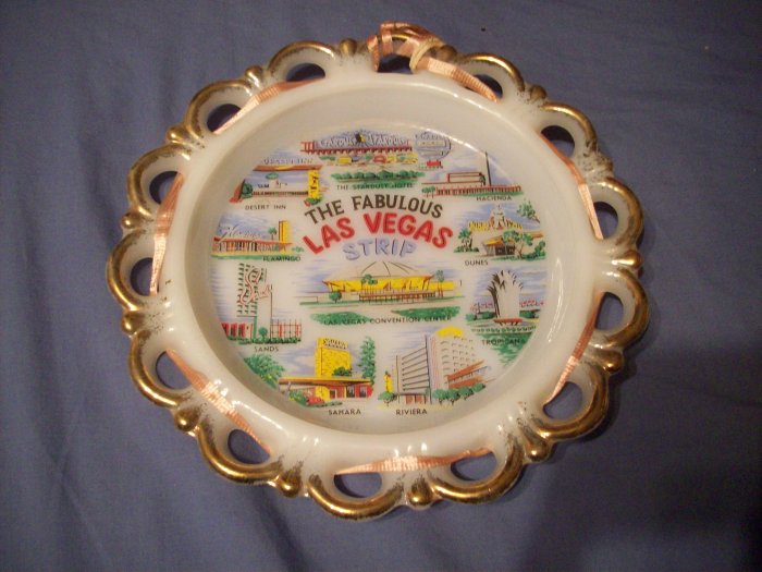 8" Vintage Milk Glass Las Vegas Plate