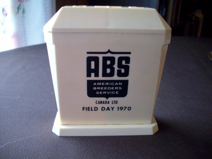 Field Day 1970 Salt and Pepper Shaker